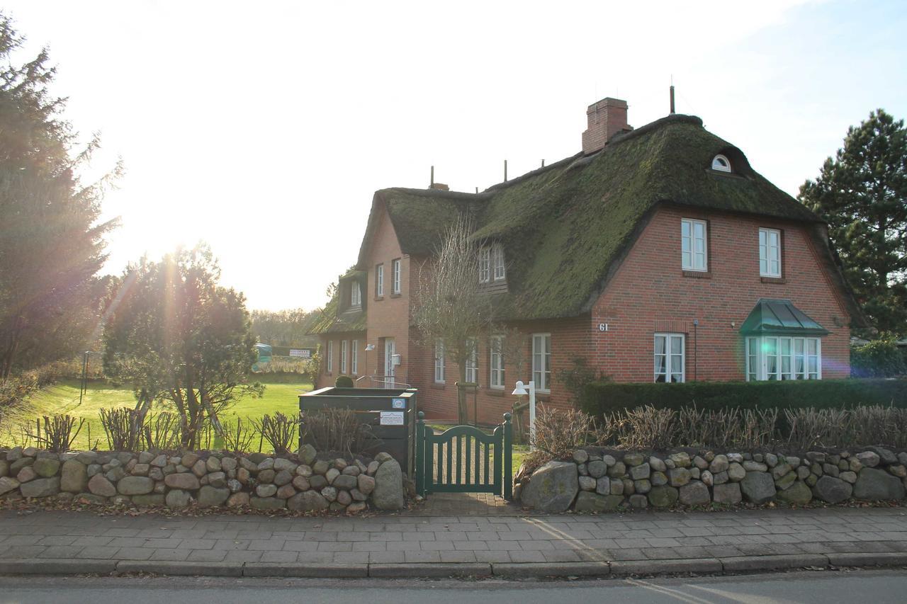 Ferienwohnung Britta Wyk auf Foehr Bilik gambar